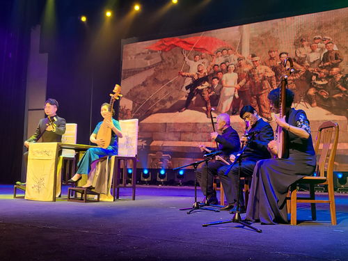 全省优秀群众文艺作品巡演走进扬州 文艺精品演绎 大地情深