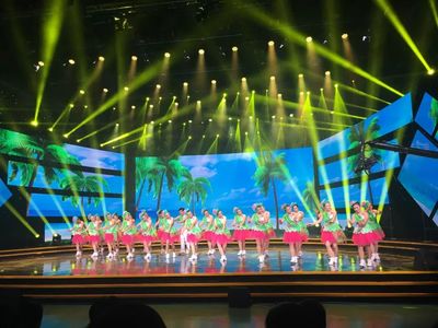 万宁市北大百香健身队获“第16届海南省东西南北中广场文艺会演暨第二届海南原创广场舞大赛”二等奖